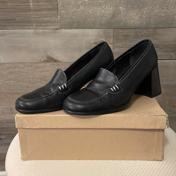 Coach Fiona Calf Navy Size 8.5 - Picture 4 of 7